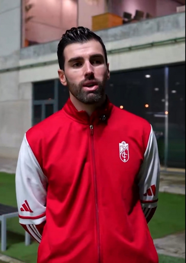 El entrenador del Granada juvenil, Sergio Ortiz (GCF) El entrenador del Granada juvenil, Sergio Ortiz (GCF)