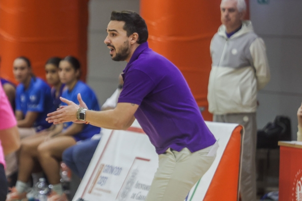 Roberto Girón durante un partido (GPMEDIA) Roberto Girón durante un partido (GPMEDIA)