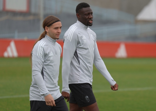 Izan y Diaby han entrado en la lista rojiblanca (J. AZCOYTIA) Izan y Diaby han entrado en la lista rojiblanca (J. AZCOYTIA)