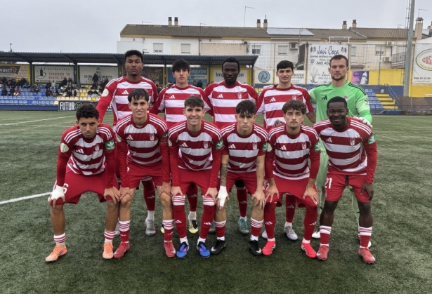 El Recre no pudo conservar su ventaja (GRANADA CF) El Recre no pudo conservar su ventaja (GRANADA CF)