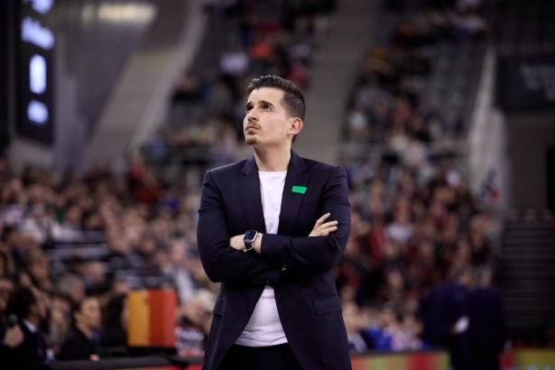 Arturo Ruiz espera que el equipo siga mejorando (COVIRAN GRANADA)