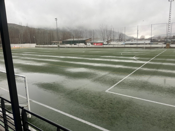 El Municipal de Cenes inundado 