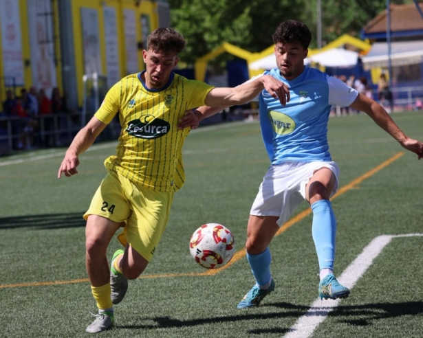 El Polideportivo El Ejido durante un partido en Huétor Tájar (JOSE ANDRÉS FERNÁNDEZ)