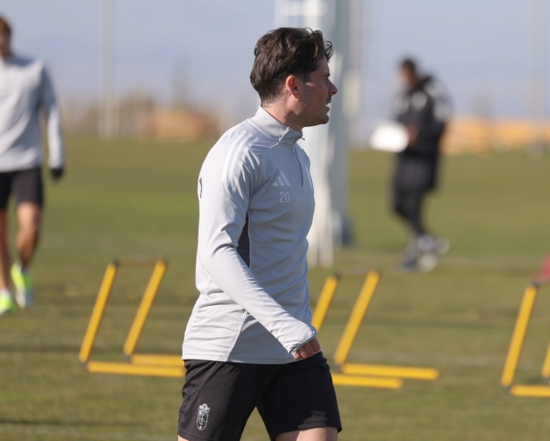 Sergio Ruiz no podrá ayudar al equipo en las próximas semanas (J. AZCOYTIA) Sergio Ruiz no podrá ayudar al equipo en las próximas semanas (J. AZCOYTIA)