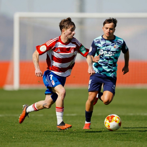 Recre y Motril se tuvieron que conformar con el empate (GRANADA CF)