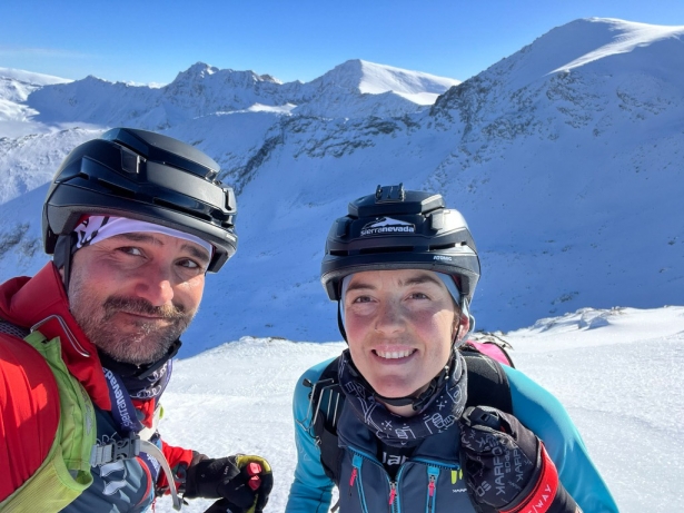 Ana Alonso y su entrenador Javier Argüelles (FADME)