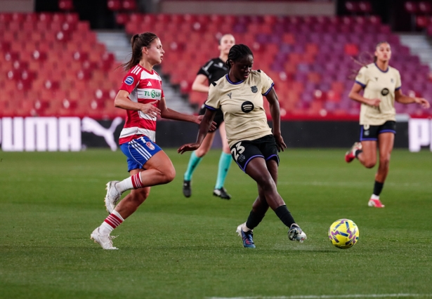 Las rojiblancas firmaron un buen partido a pesar de la derrota (GRANADA CF)