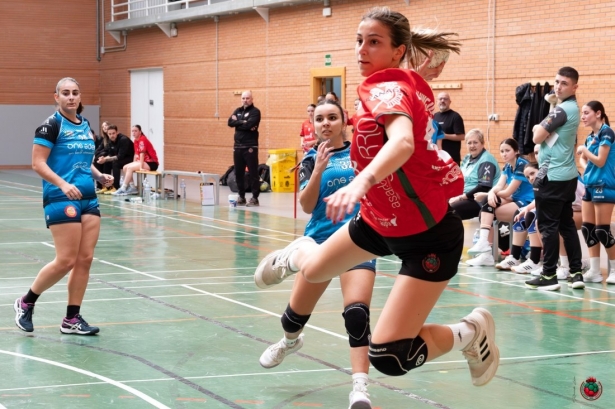 Las granadinas encajaron la primera derrota del curso 