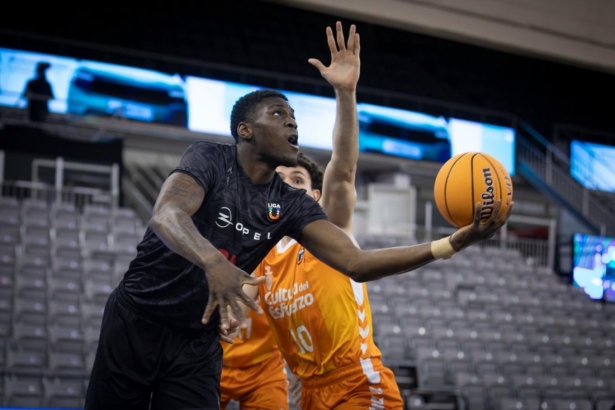 Los rojinegros no remataron la faena (COVIRAN GRANADA)