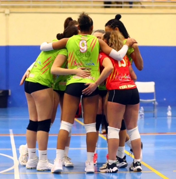 Las atarfeñas tienen un complicado duelo por delante 