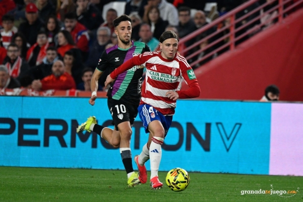 El Granada no puede fallar ante su afición (J.M. BALDOMERO) El Granada no puede fallar ante su afición (J.M. BALDOMERO)