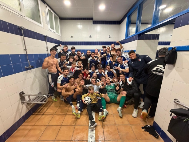 El Arenas de Armilla celebra el triunfo (ARENAS DE ARMILLA)