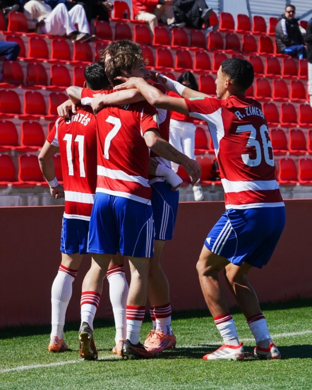 El Recre logró un triunfo importante (GRANADA CF)
