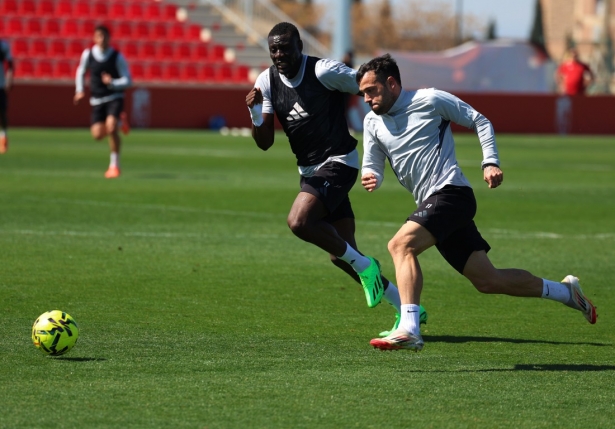 Arnáiz podría regresar al extremo (J. AZCOYTIA) Arnáiz podría regresar al extremo (J. AZCOYTIA)