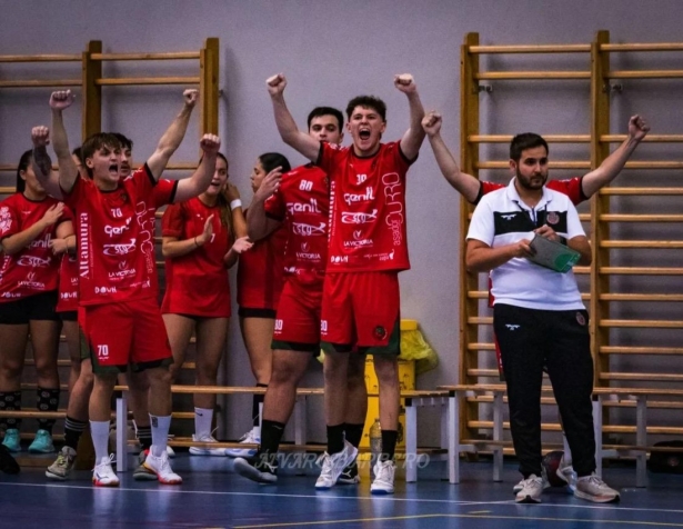 Los granadinos encarrilaron la clasificación 