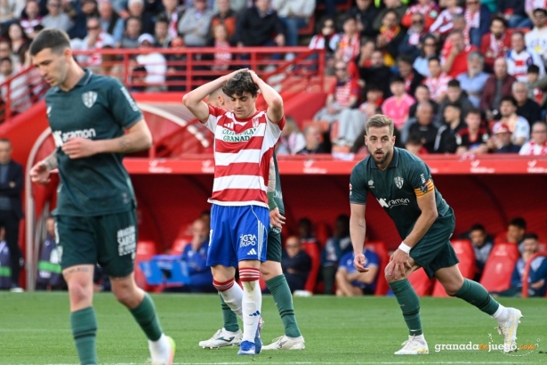 Pablo Sáenz brilló ante el Huesca (J.M. BALDOMERO) Pablo Sáenz brilló ante el Huesca (J.M. BALDOMERO)