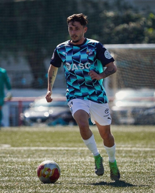 Pablo Muñoz alcanzó los 100 partidos con el Motril (CF MOTRIL) Pablo Muñoz alcanzó los 100 partidos con el Motril (CF MOTRIL)