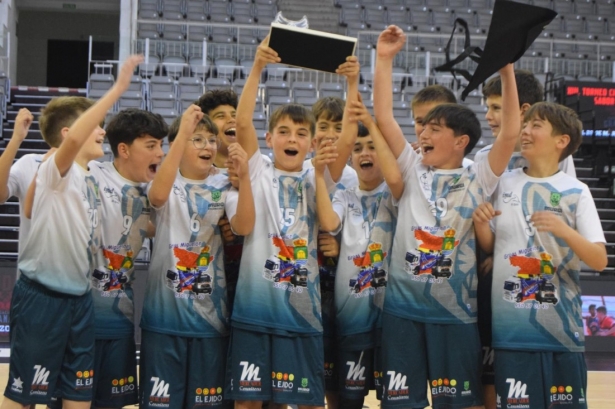 Uno de los equipos participantes (CB GRANADA)