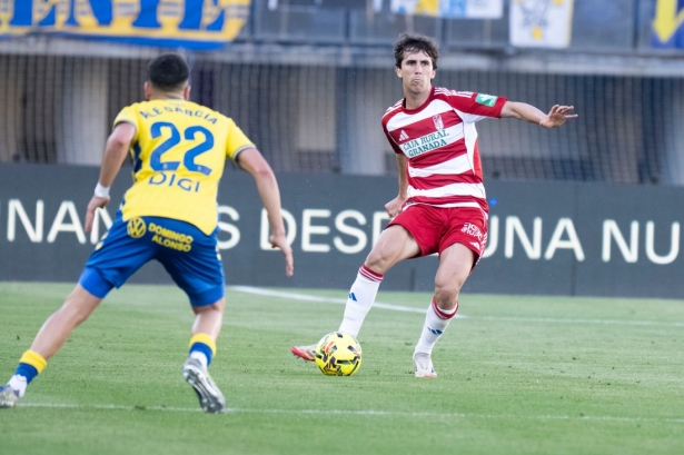 Lama firmó un partido serio (LOF)