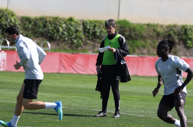 Pacheta confía en el potencial de su equipo (J. AZCOYTIA) Pacheta confía en el potencial de su equipo (J. AZCOYTIA)