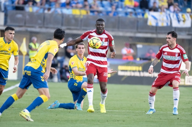 Diaby podría repetir en el once ante la baja de Lama (LOF)