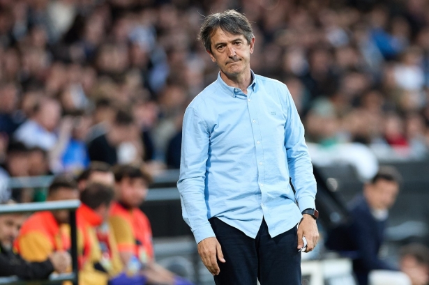 Pacheta se ha marchado contrariado de Castalia (LOF) Pacheta se ha marchado contrariado de Castalia (LOF)