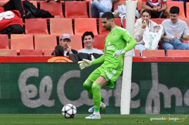 Luca regresó al once con buena nota (J.M. BALDOMERO)