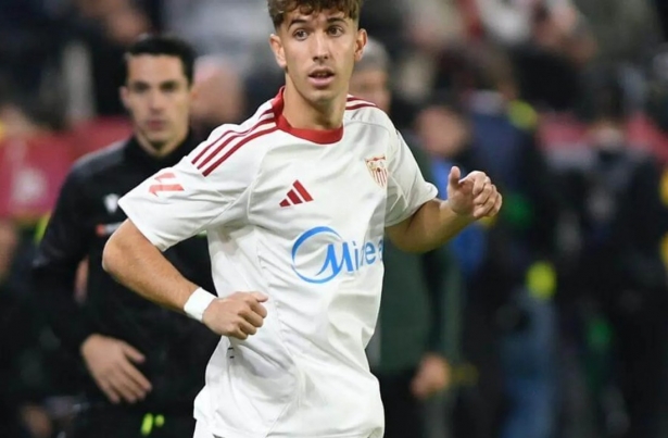 Miguel Sierra ya ha debutado con el Sevilla (EL DESMARQUE)