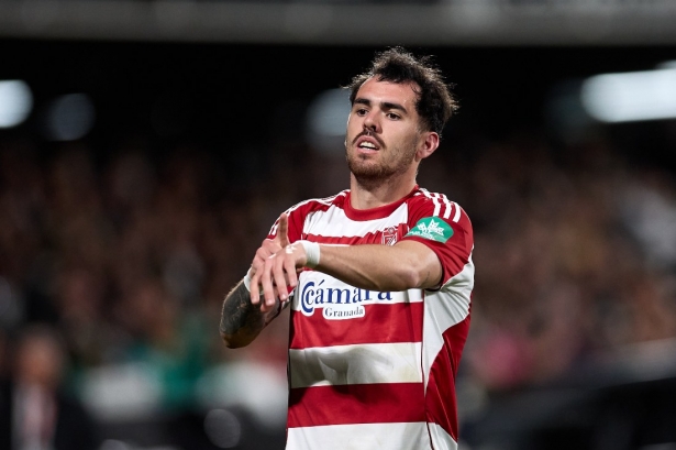 Sola hará las maletas este verano (LOF)