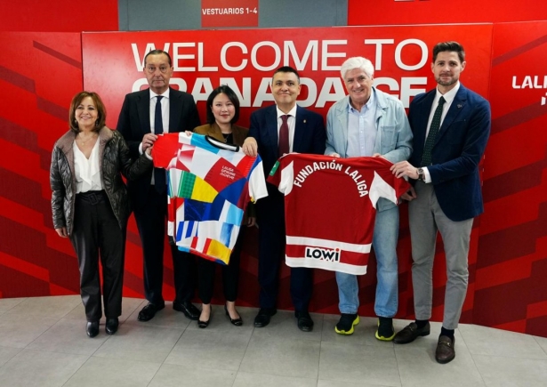 Acto de bienvenida de la LIGA GENUINE (GRANADA CF)