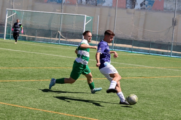 El Atlético Monachil aspira a la segunda plaza (ATLÉTICO MONACHIL)