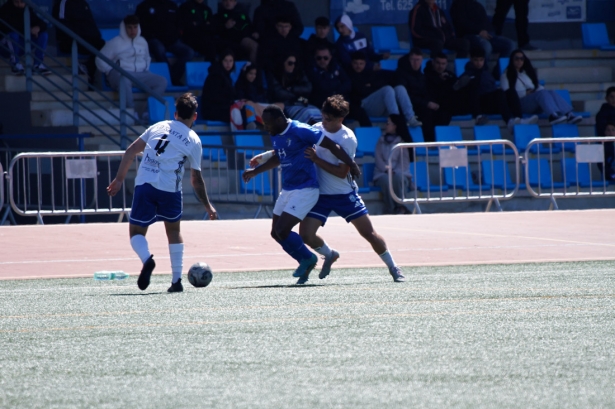 Wilson Cuero se estrenó como goleador con el Maracena (J. PALMA / ARCHIVO)
