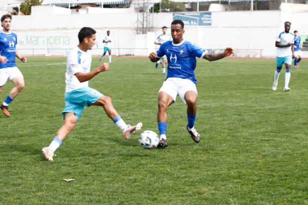 Partido que el Atlético Marbella disputó en Maracena (J. PALMA)