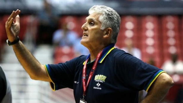 Moncho Monsalve durante su etapa como seleccionador de Brasil (RRSS)