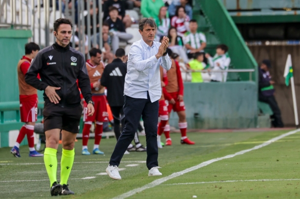 Pacheta ha vuelto a lamentar los errores de su equipo (LALIGA)