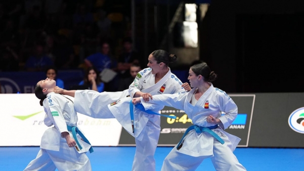 El equipo femenino español de katas en Frankfurt El equipo femenino español de katas en Frankfurt