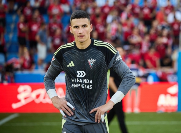Nikic podría llegar a `Los Cármenes` (MIRANDÉS)