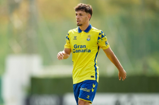 Gil, otro futbolista en el radar del Granada 