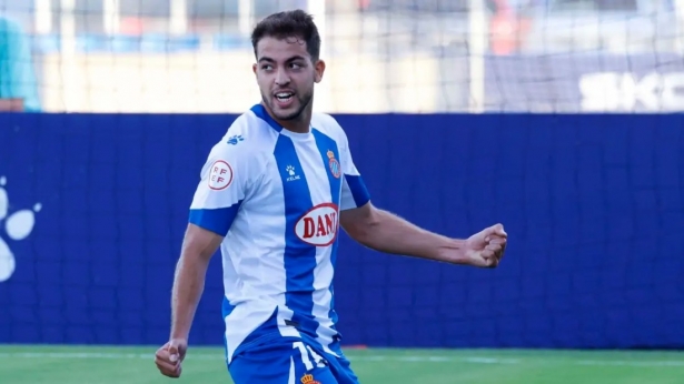 Omar Sadik podría llegar a `Los Cármenes` en calidad de cedido 