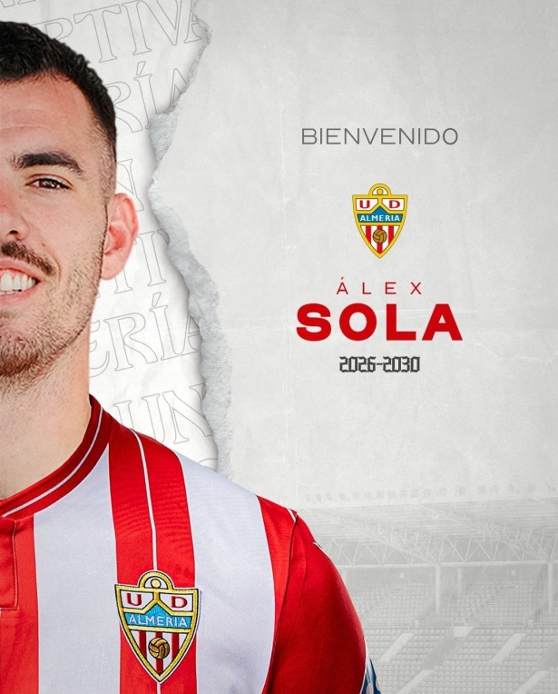 Alex Sola se marcha a la UD Almería Alex Sola se marcha a la UD Almería