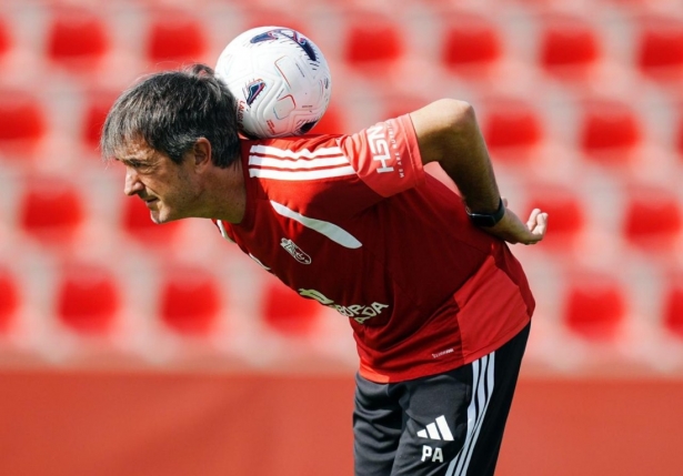 Los de Pacheta tienen que superar las expectativas (GRANADA CF)