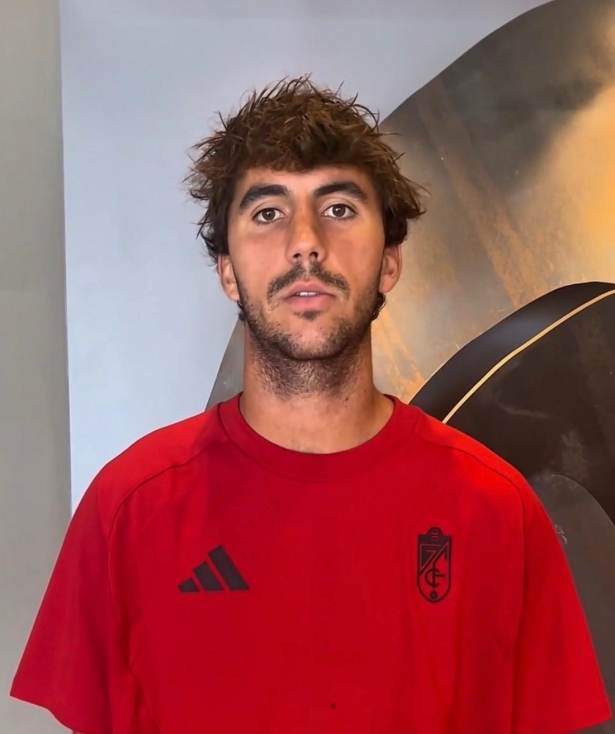 Lama ha lanzado un mensaje en nombre de la plantilla (GRANADA CF)