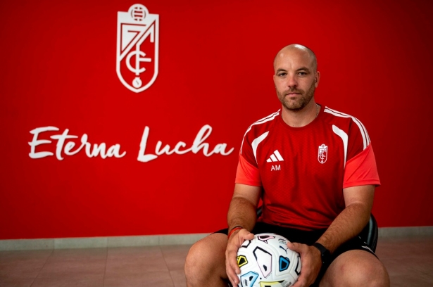 Adrián Martín espera cuajar una buena temporada al frente del conjunto femenino (GP MEDIA) Adrián Martín espera cuajar una buena temporada al frente del conjunto femenino (GP MEDIA)