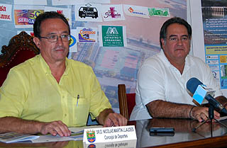 Nicolás García y José Manuel Serrano en la presentación