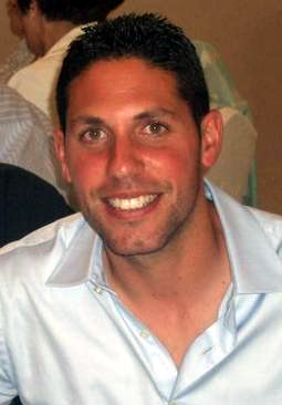 Víctor Fernández asumirá la presidencia de manera temporal