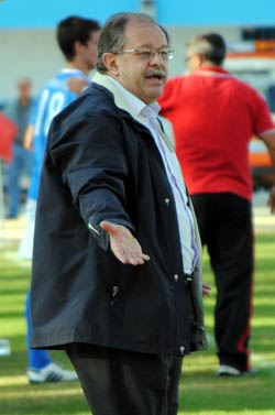Antonio Santisteban entrenará al Vandalia (RIVERA)