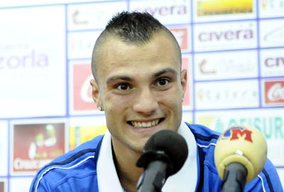 Yohan Mollo en la rueda de prensa ofrecida tras el partido en Jaén (BALDOMERO)
