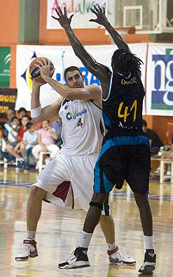 Gutiérrez realizó un completo partido (ACB.COM)