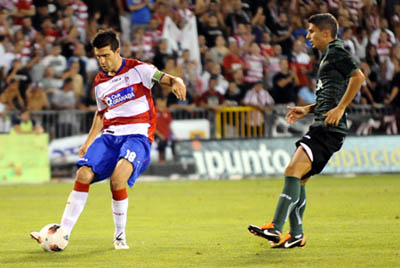 Manolo Lucena tuvo un debut agridulce en Primera División (BALDOMERO)
