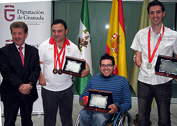 Manolo Martín, Tomas Piñas y José Manuel Ruiz en la recepción